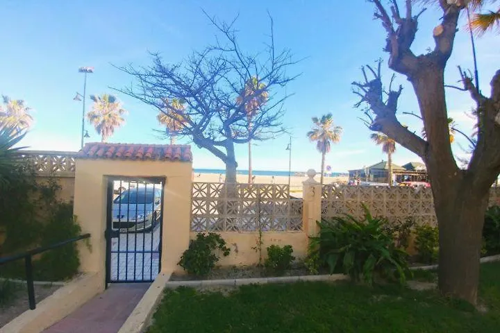 Apartamento En Primera Linea De Playa, Playamar Torremolinos Spanien
